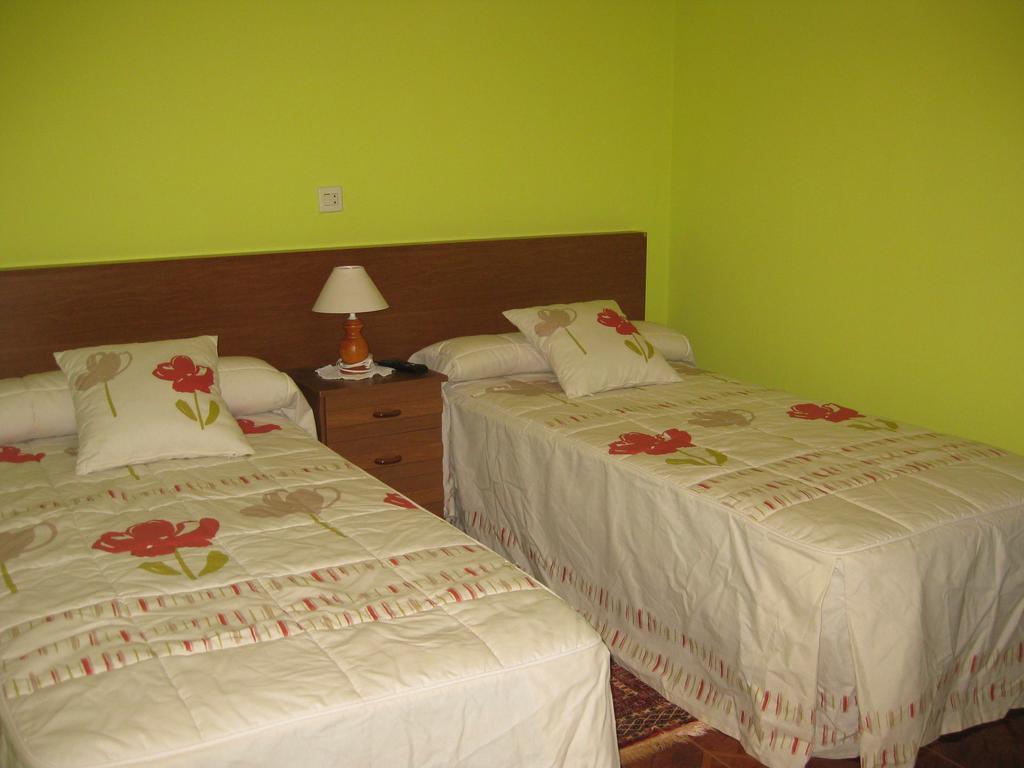 Hostal El Duje Tielve Extérieur photo