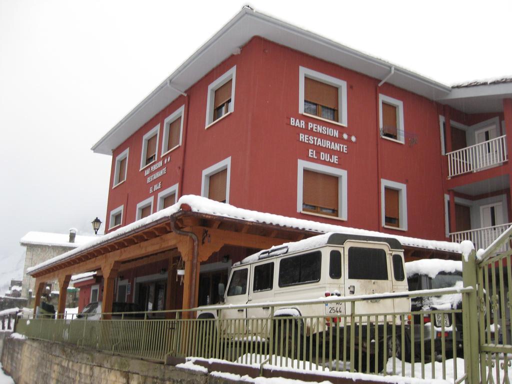 Hostal El Duje Tielve Extérieur photo
