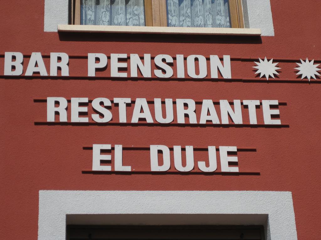 Hostal El Duje Tielve Extérieur photo